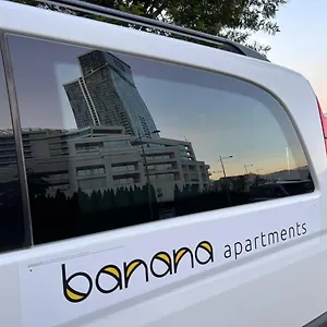 Daire Banana, Batum