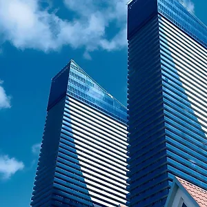 Orbi City باتومي